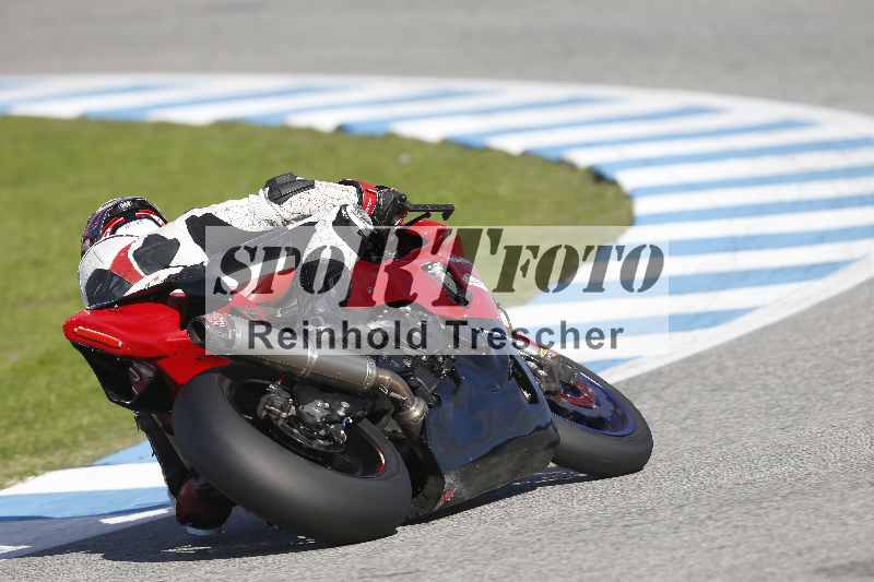 /Archiv-2025/02 28.-31.01.2025 Moto Center Thun Jerez/schwarz-black/35